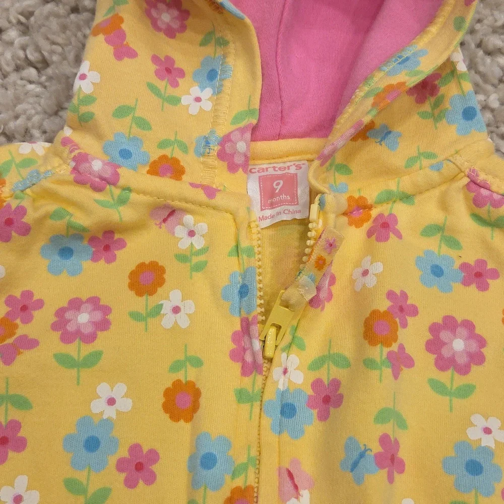 Carter's Kids Zip Up Hoodie Size 9mo
